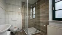 EG Gästezimmer Bad