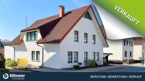 Hier hat jeder sein eigenes Reich. Saniertes Haus am Südhang von Oerlinghausen, 33813 Oerlinghausen, Etagenwohnung