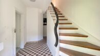 EG Treppe - Abrissimmobilie oder Kernsanierung mit Muskelhypothek