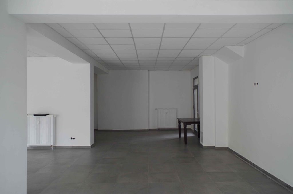 Verkaufs-/ Bürofläche