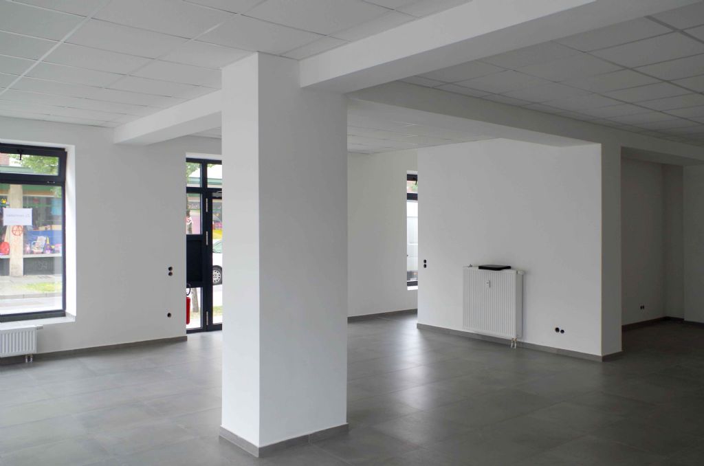 Verkaufs-/ Bürofläche